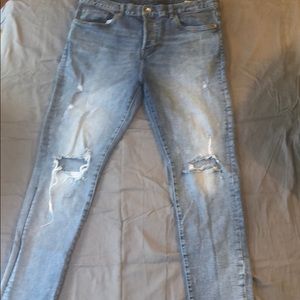 H&M Relaxed Skinny 36/32 Tapered Leg